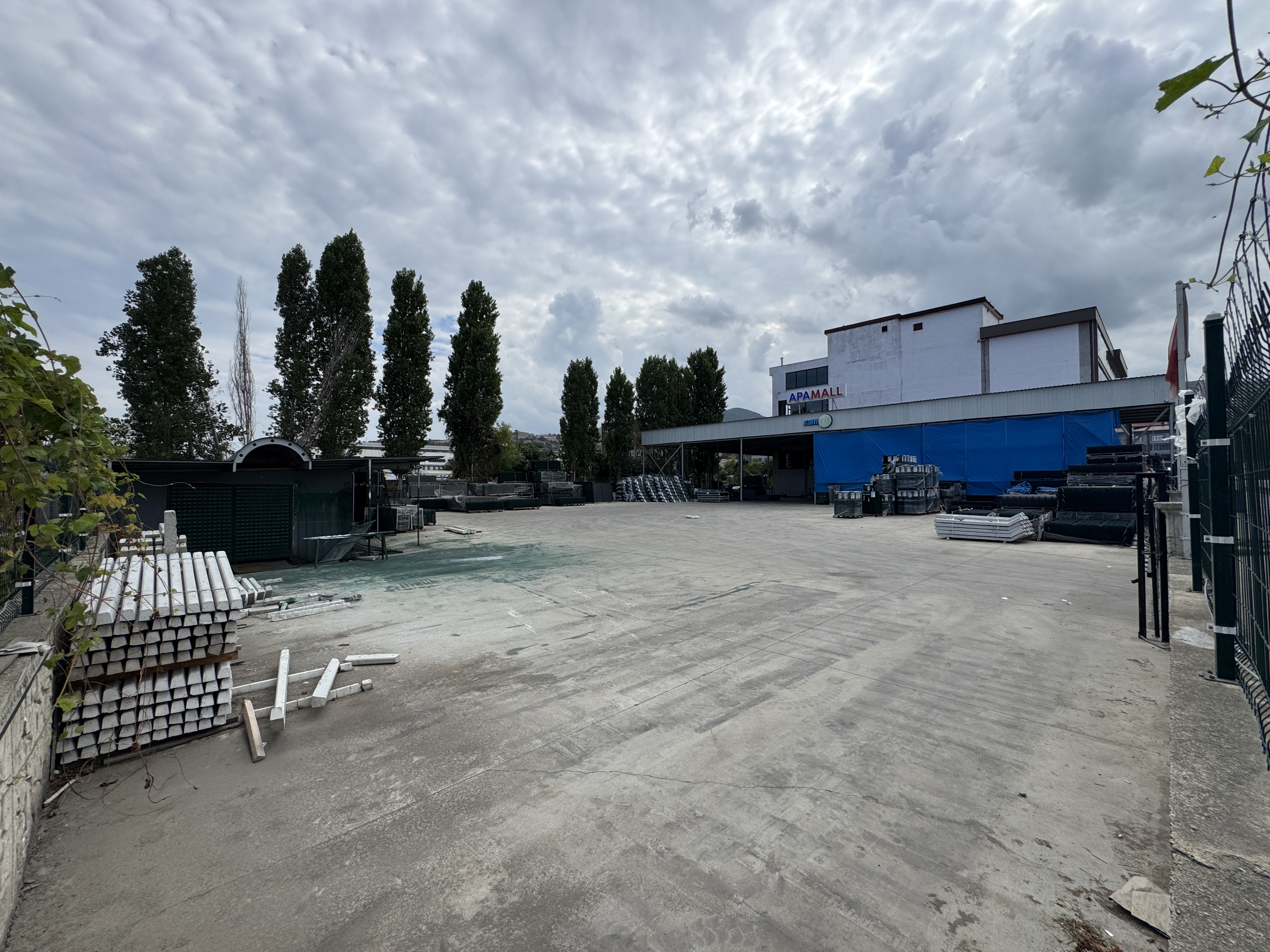 TEKKEÖYDE ATATÜRK BULVARINA 2.PARSEL ARSA